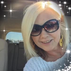 Meet your Posher, Alena